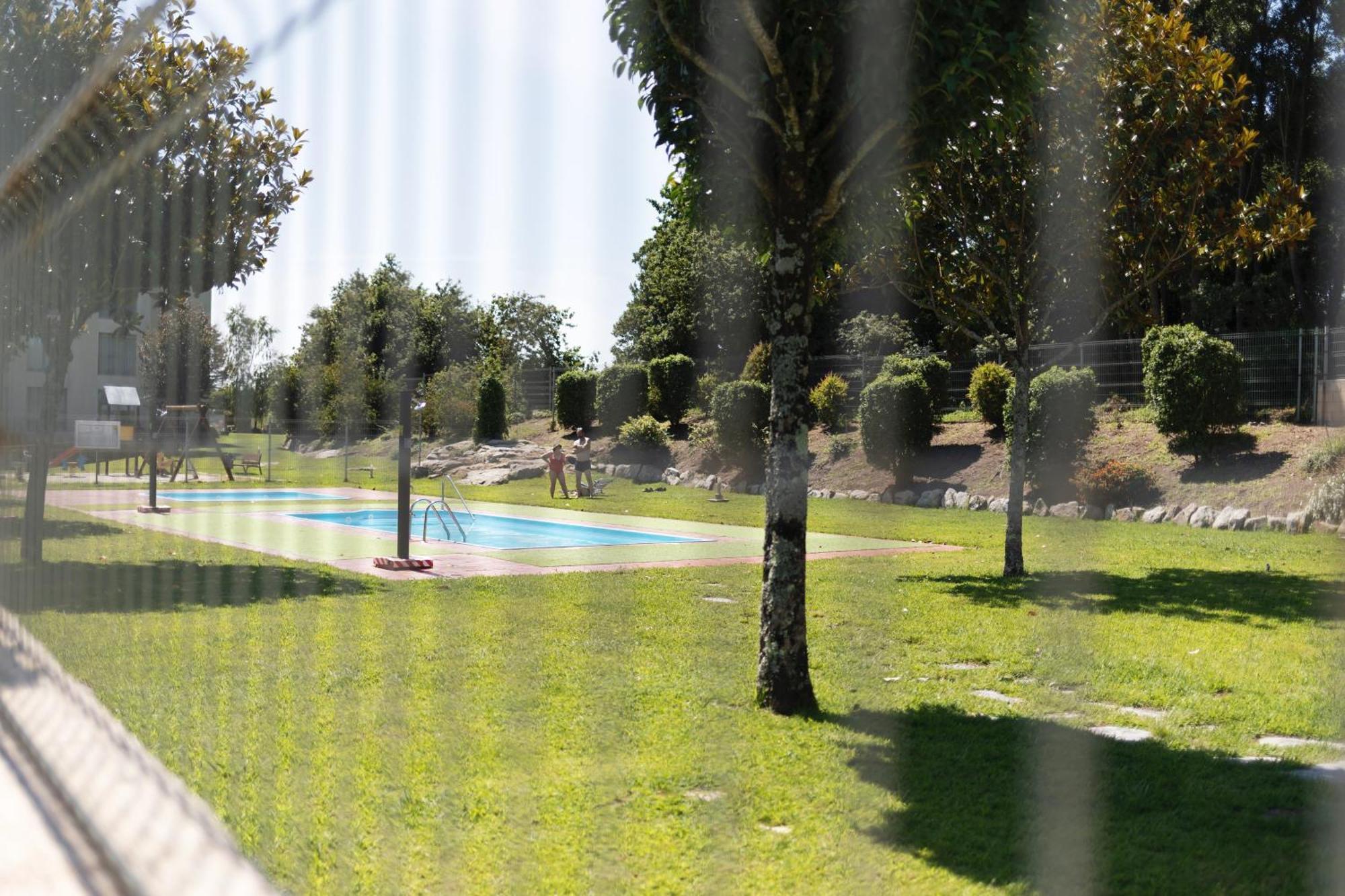 RianjoBaruhaus Piscina Y Parking Rianxo公寓 外观 照片